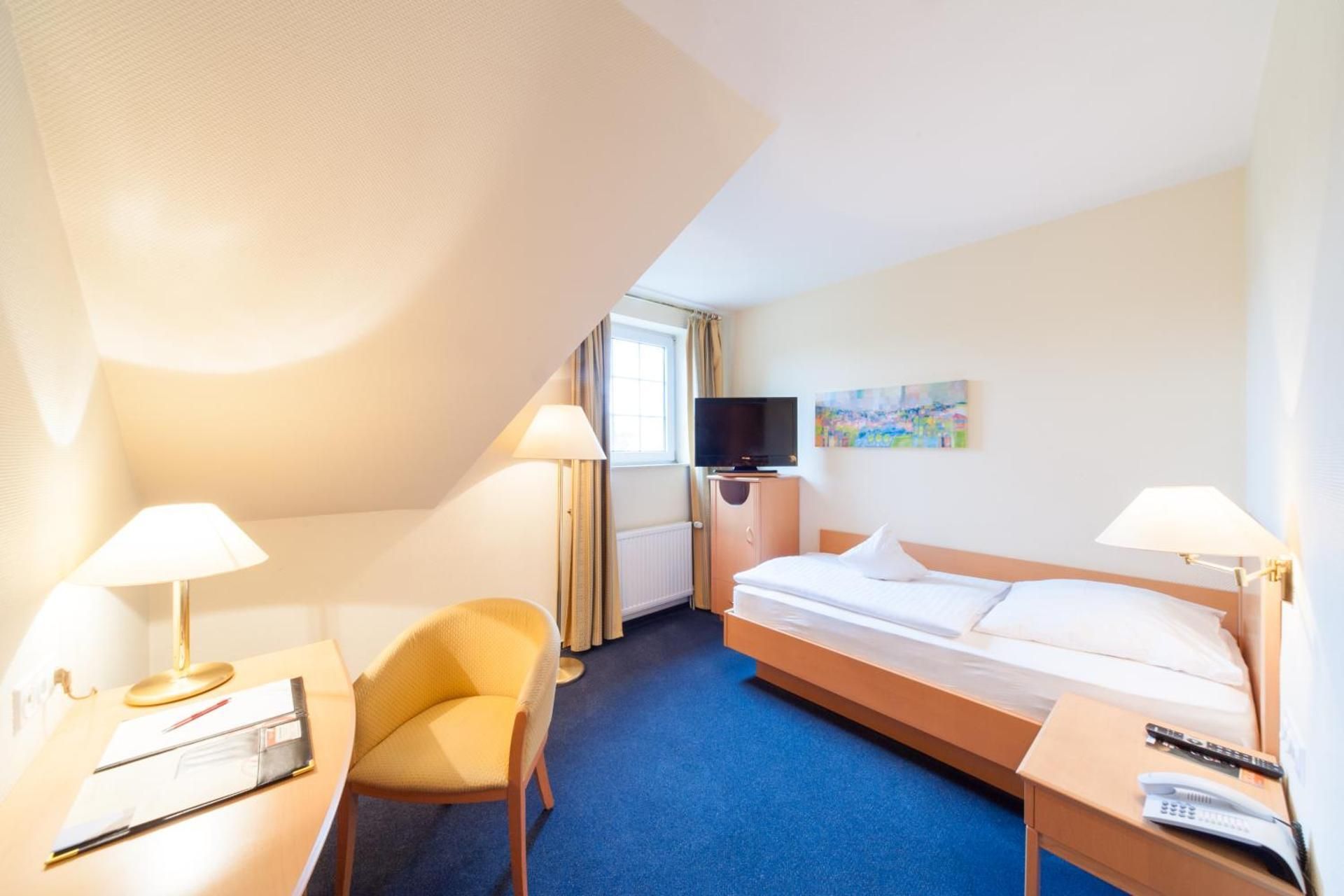 Business Single Room