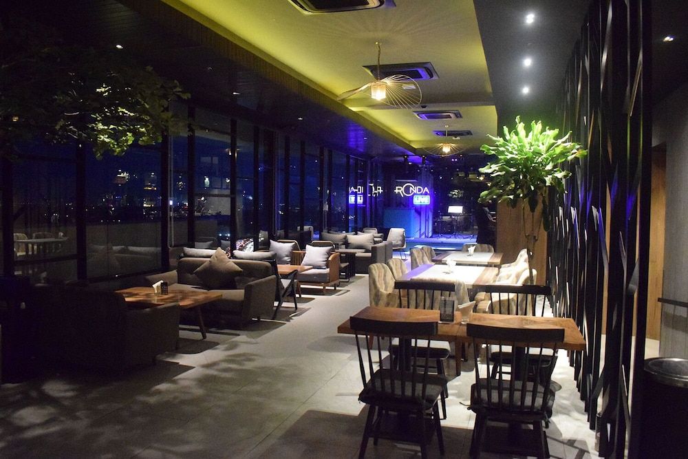 undefined Arosa Hotel Jakarta 4