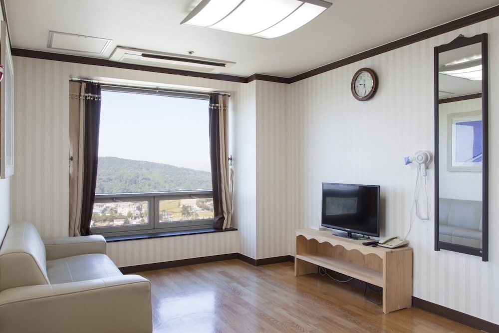 The Witt DOGO DOGO 30 Family 4