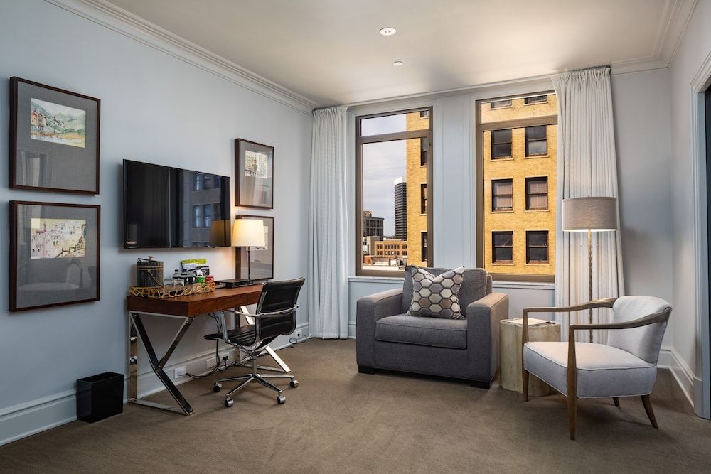 John Hand Club Hotel The Birmingham Suite 3