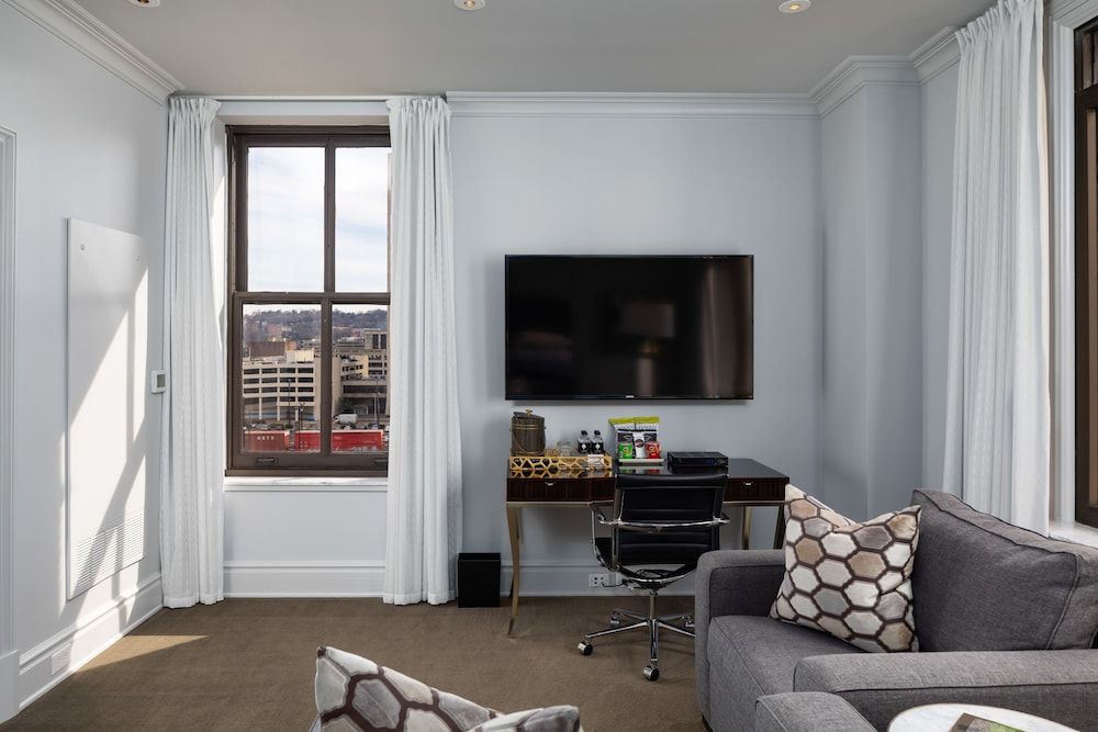 John Hand Club Hotel The Vulcan Suite 4