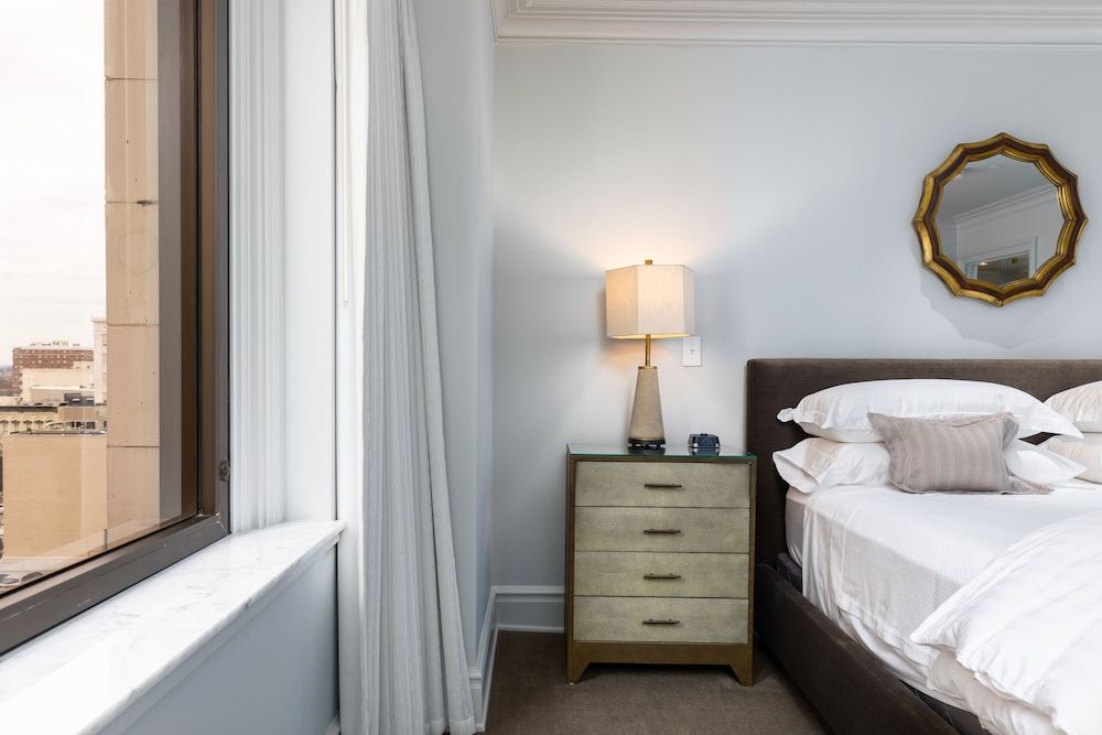 Room, 1 King Bed, City View