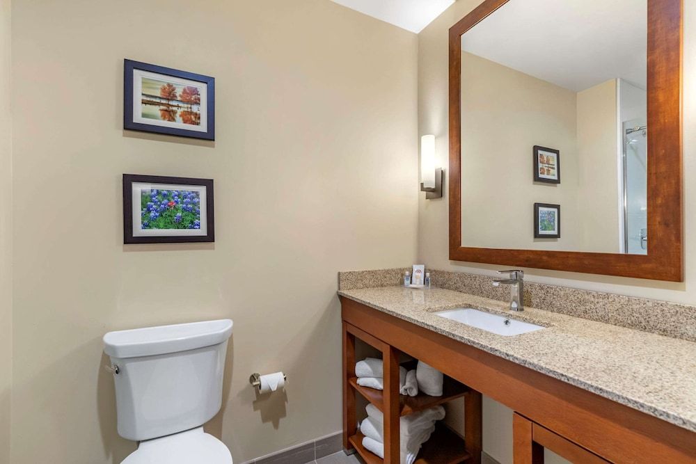 Suite, 2 Queen Beds, Non Smoking