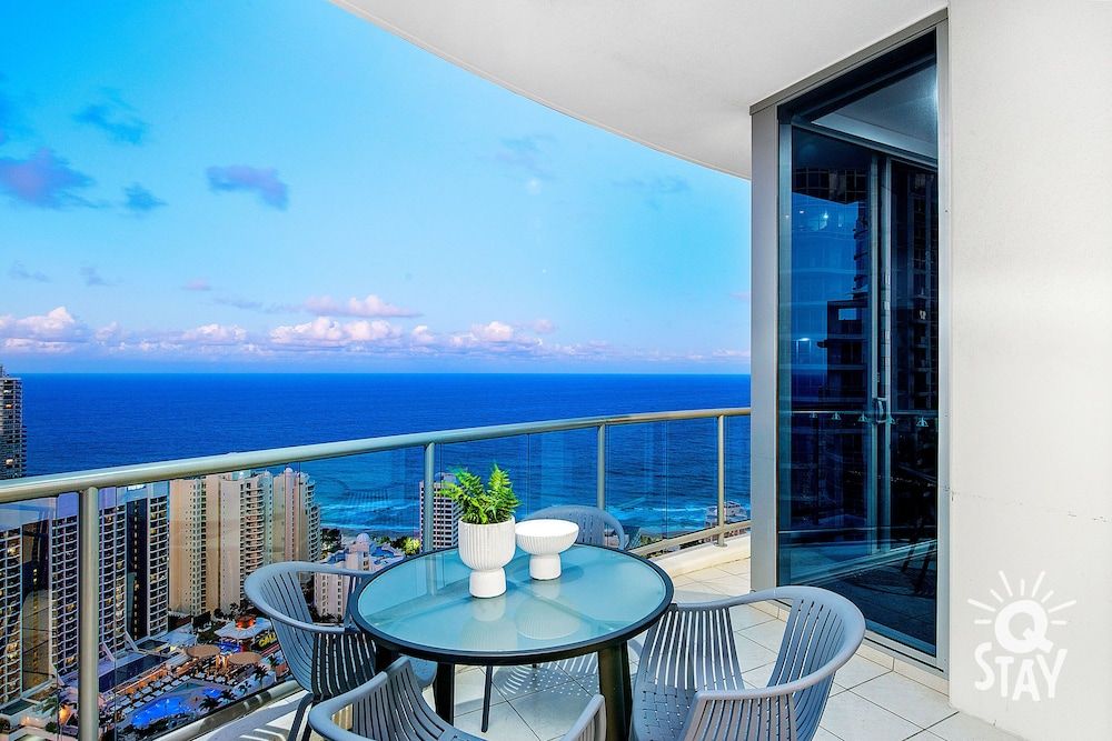 Chevron Renaissance - Q Stay Executive Apartment, 3 Bedrooms 8