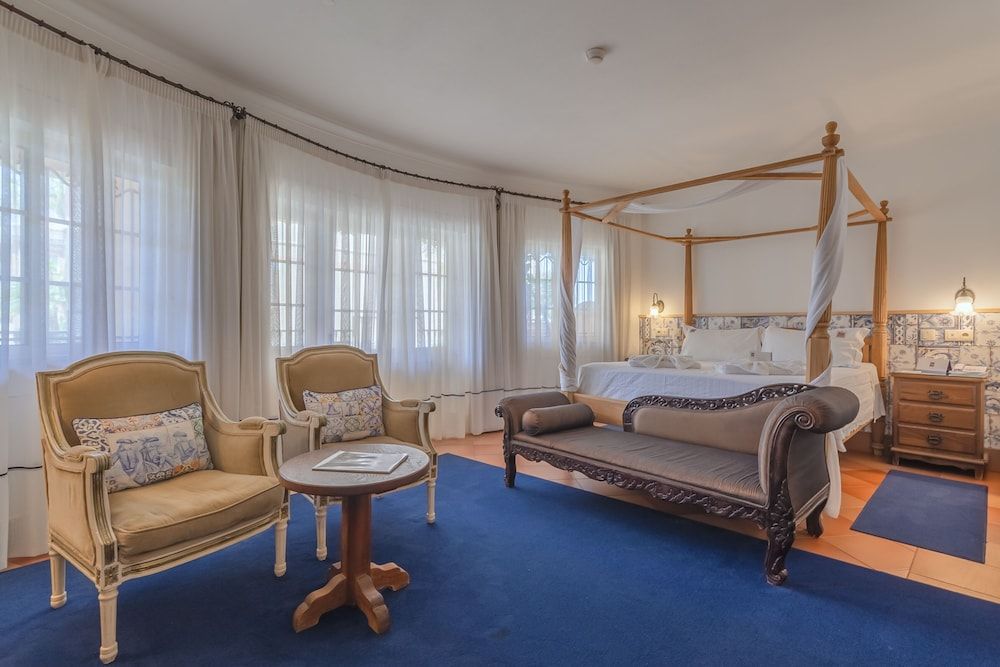 Junior Suite (Main House)