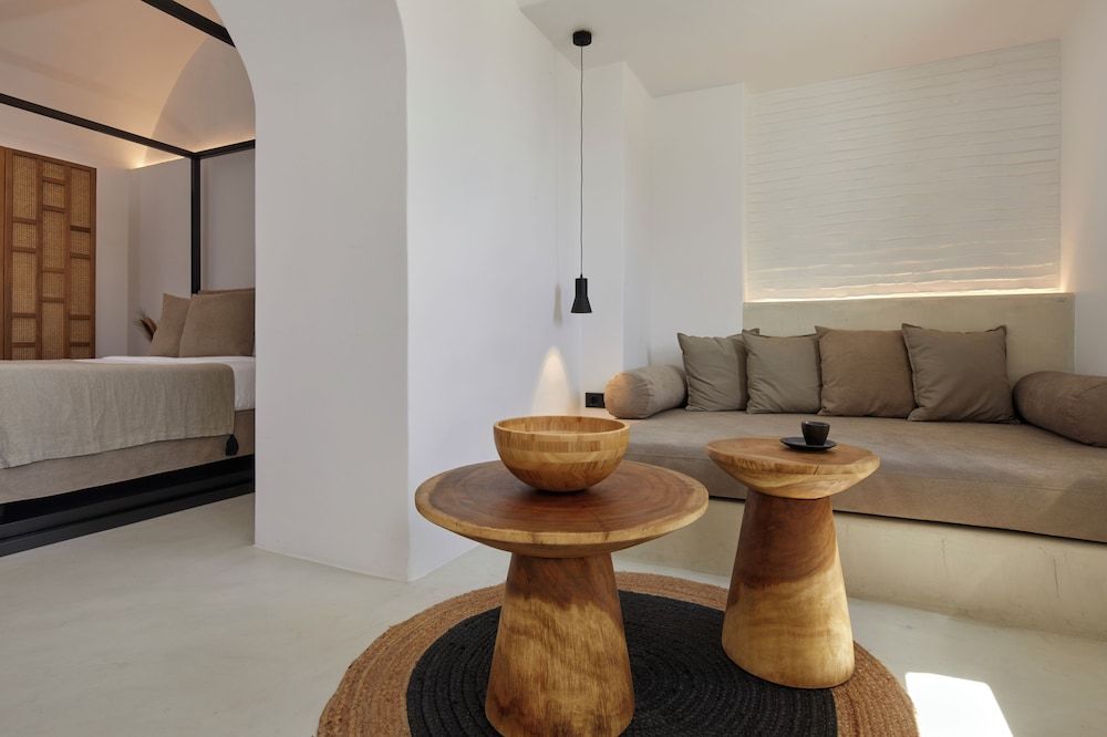 You And Me Suites Deluxe Suite, Hot Tub, Sea View 6