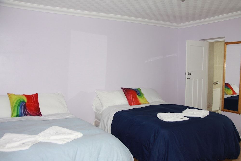 Ambassador Hotel Quadruple Room 2