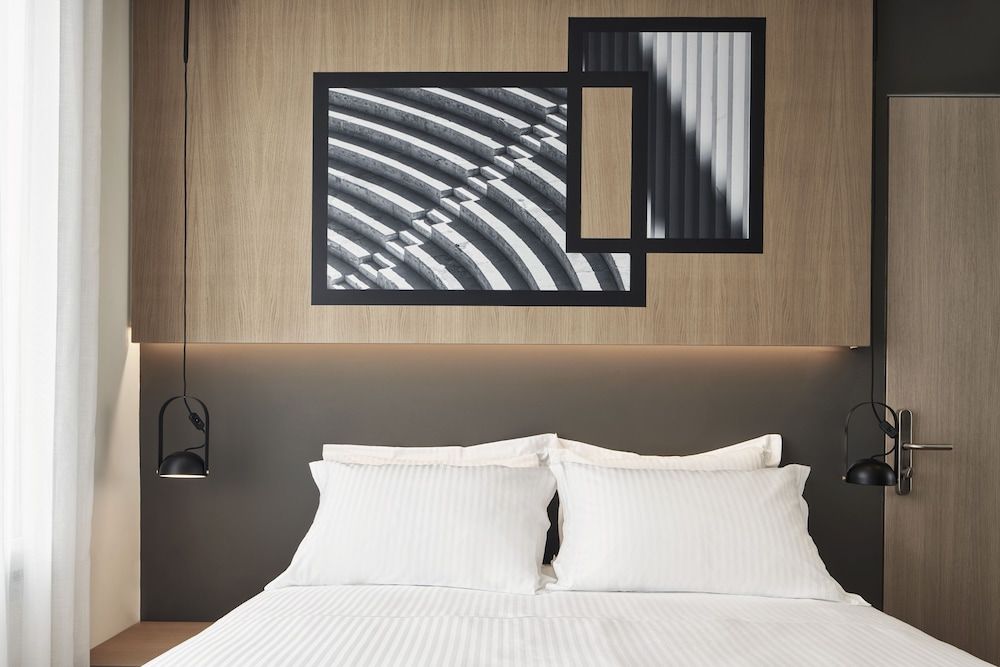 undefined Urban Frame Plaka 5