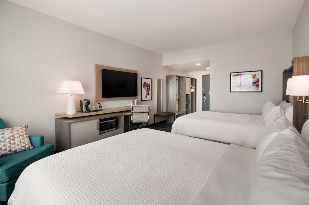 Standard Room, 2 Queen Beds, Accessible (Communications)