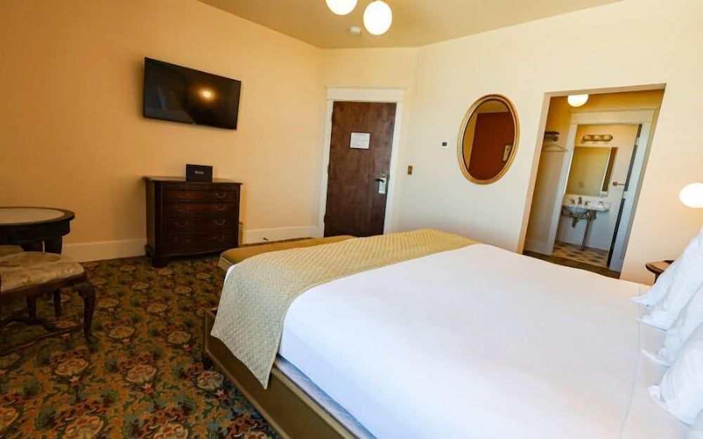 Belvada Hotel Standard Room, 1 Queen Bed 2
