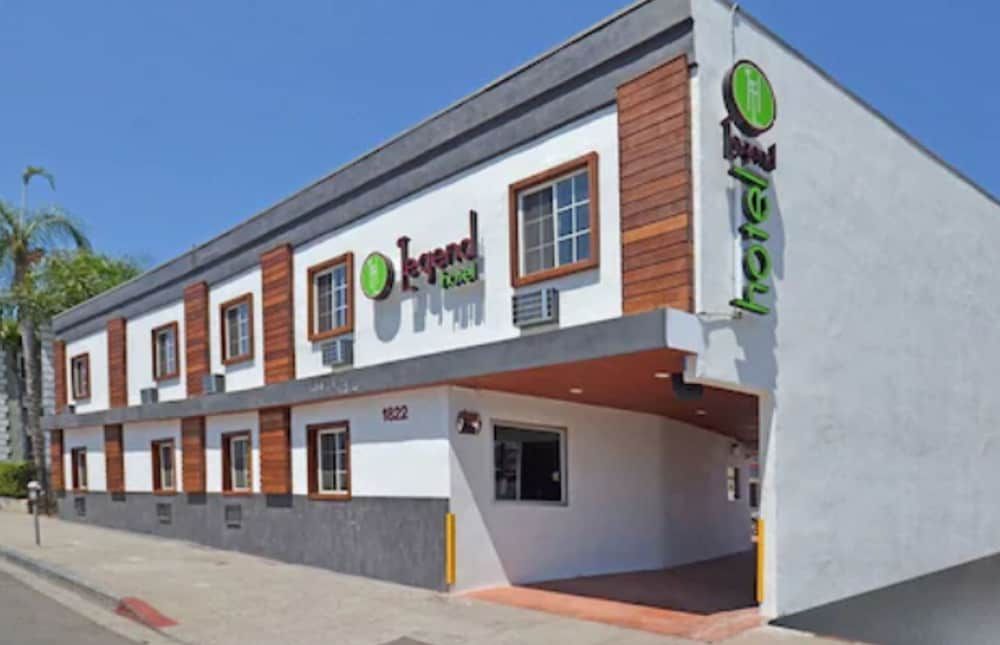 undefined Legend Hotel Hollywood 3