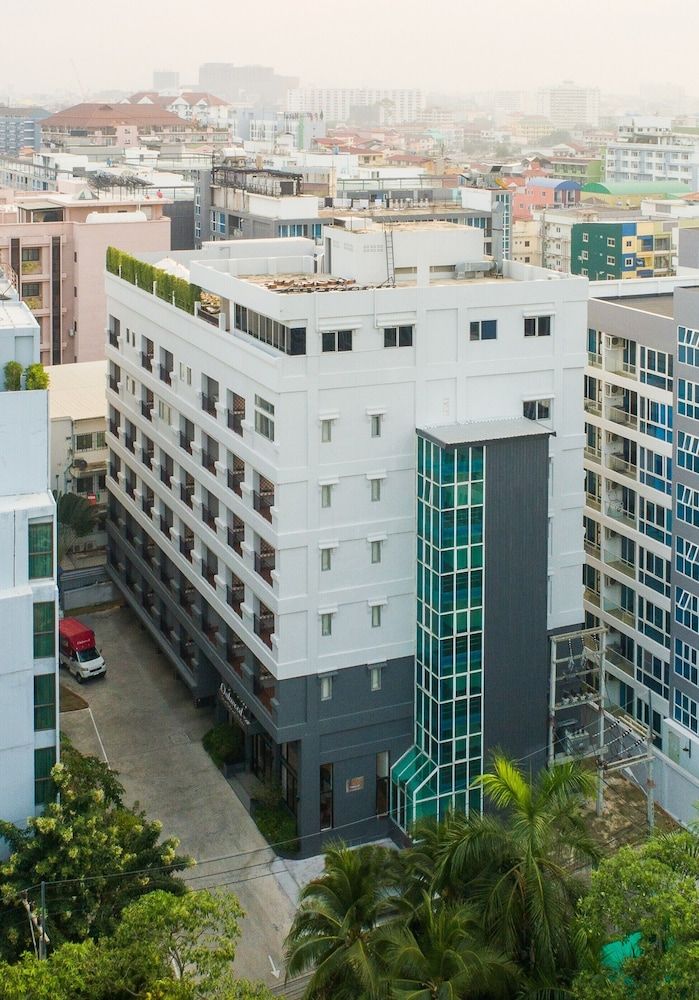 undefined Journeyhub Pattaya Central 3