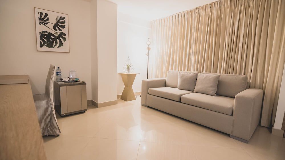 Hotel Santa Cecilia B&B Junior Suite, 1 King Bed with Sofa bed 6