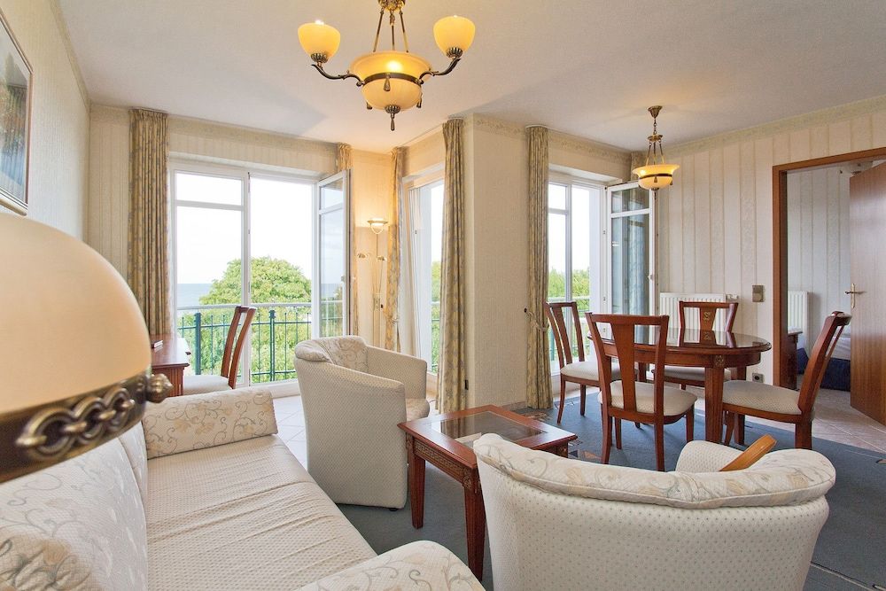 SEETELHOTEL Ostseeresidenz Ahlbeck Apartment, 2 Bedrooms, Sea View 3