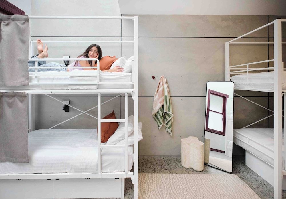 Private 10 Bed Ensuite Dorm
