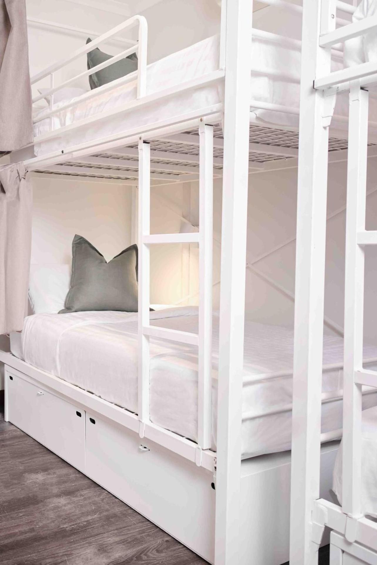 Bed in 4 Bed Female Ensuite Dorm