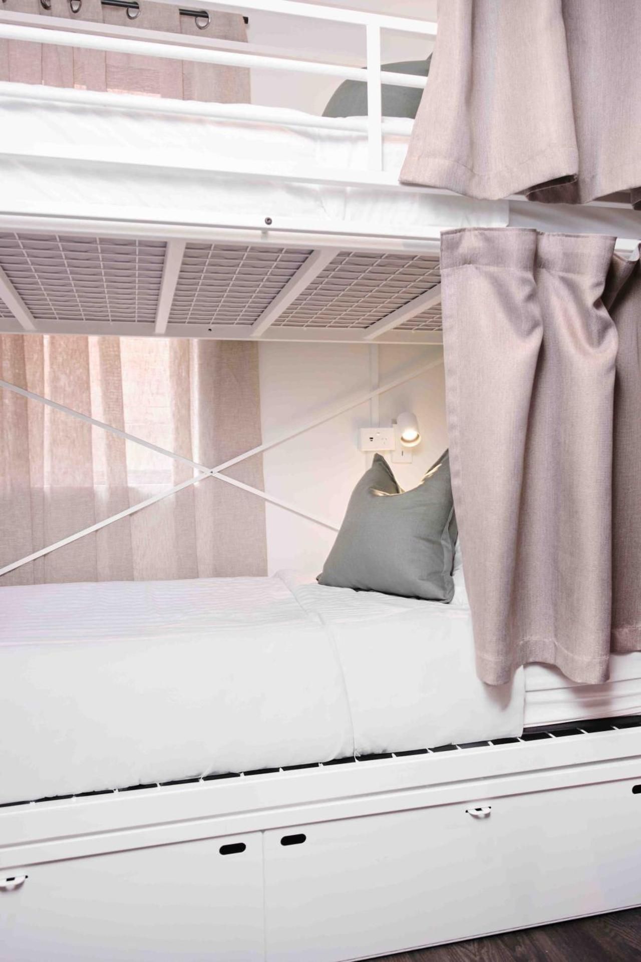 Bed in 4 Bed Female Ensuite Dorm