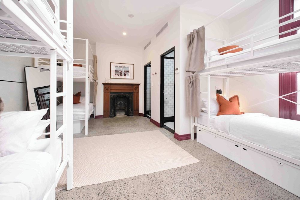 Private 12 Bed Ensuite Dorm