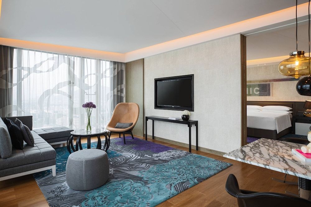 undefined Renaissance Hangzhou Northeast Hotel 9