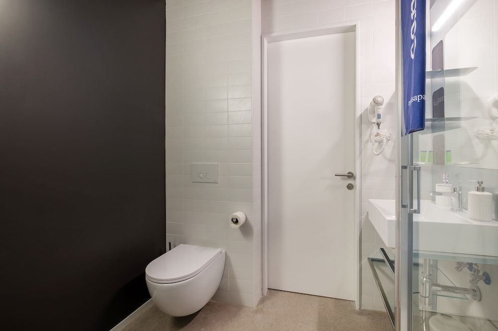 Camplus San Pietro - Casa per Ferie Comfort Twin Room 5