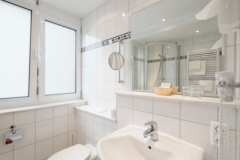 Comfort Single Room