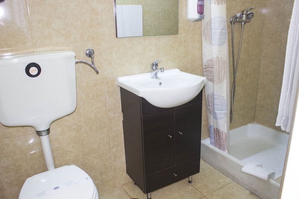 Hotel Estoril Porto Standard Double Room 8