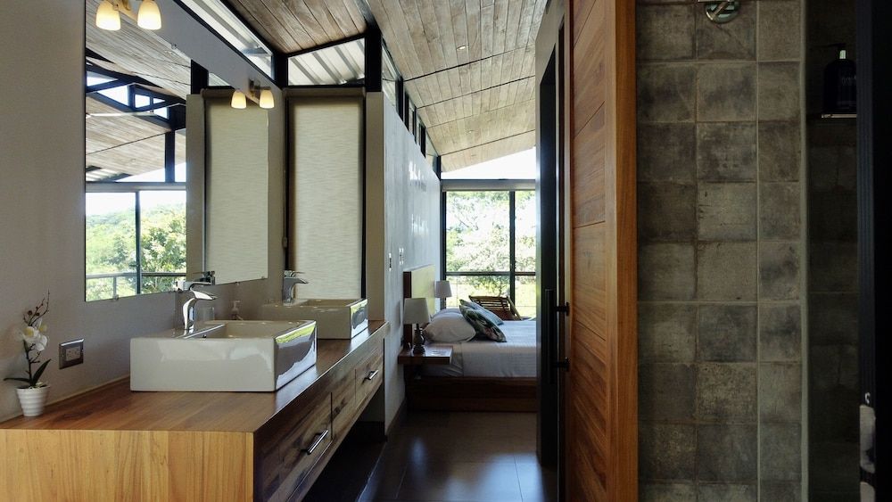 Pacific Kalokairi Adults Only Exclusive Studio Suite, 1 King Bed, Ocean View 9