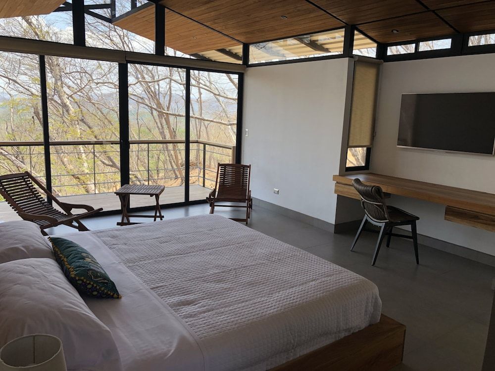 Pacific Kalokairi Adults Only Deluxe Studio Suite, 1 King Bed, Valley View 3