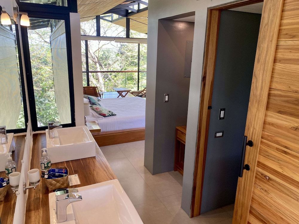 Pacific Kalokairi Adults Only Deluxe Studio Suite, 1 King Bed, Valley View 9