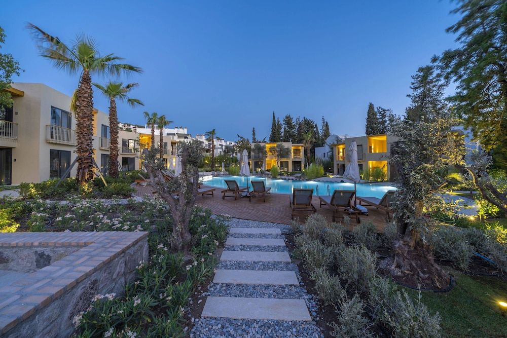 undefined Helis Suites Bitez 5