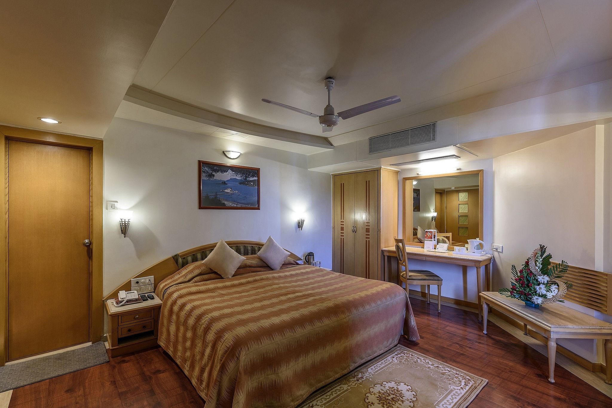 Deluxe Suite