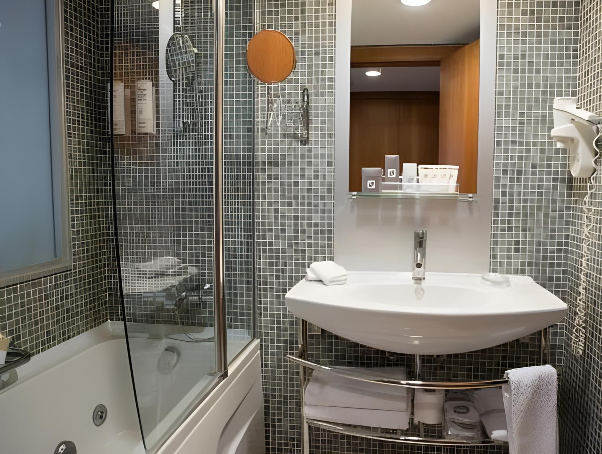 Limak Ambassadore Hotel Double Room 3