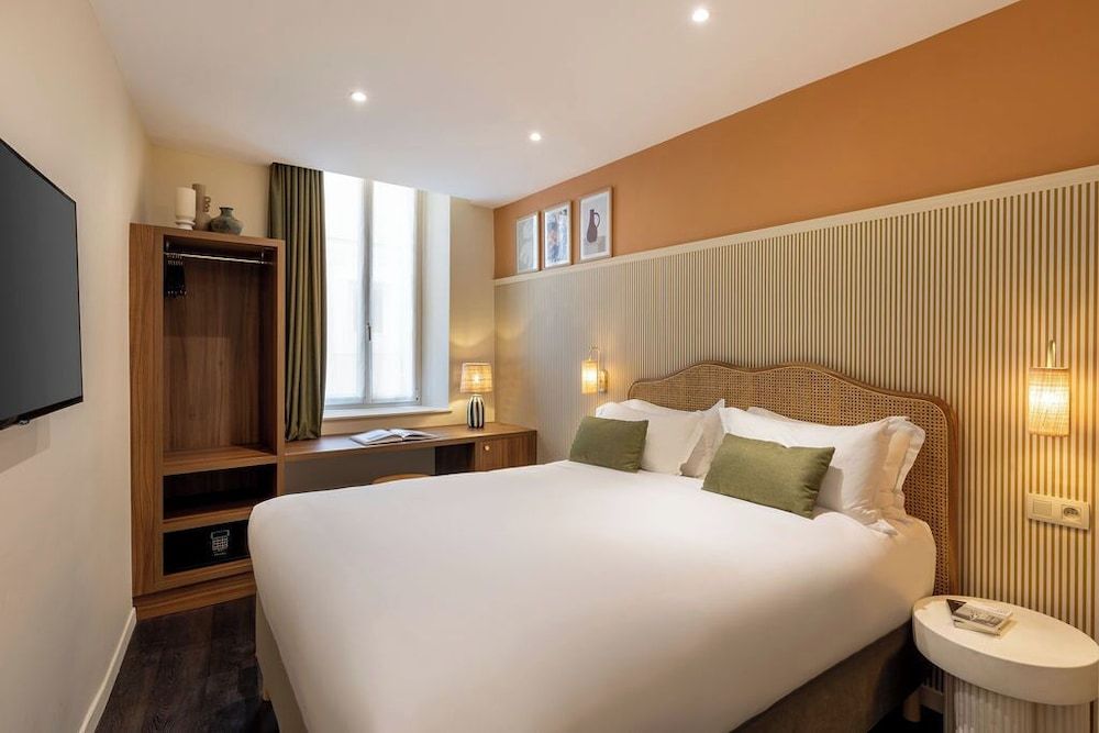 Classic Room, 1 Queen Bed, Non Smoking (Twin bed on request)