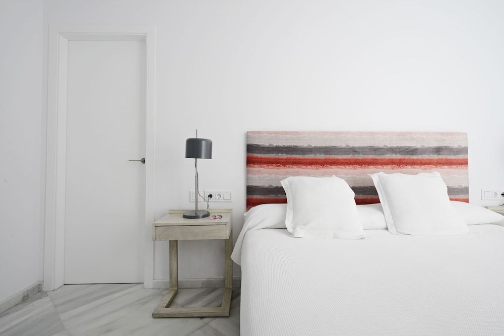 undefined Numa Seville Molina 3