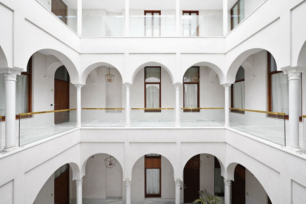 undefined Numa Seville Molina 6