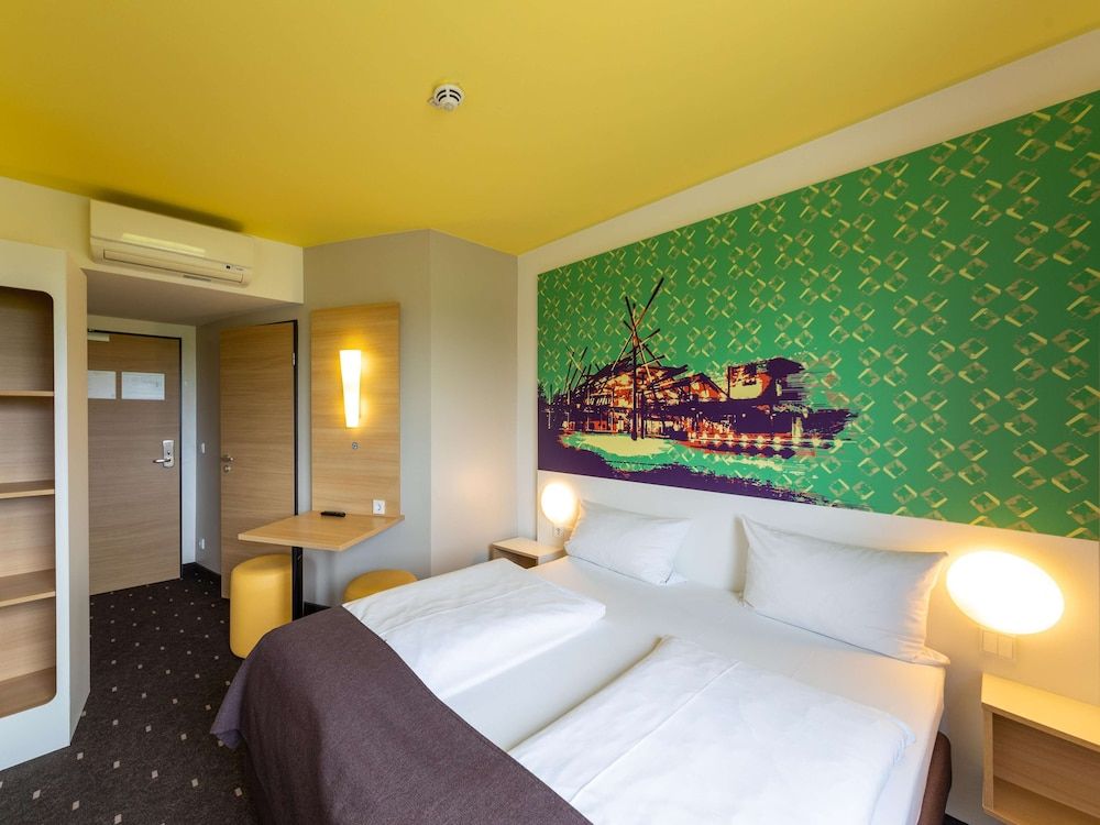B&B Hotel Oberhausen am Centro Double Room 3