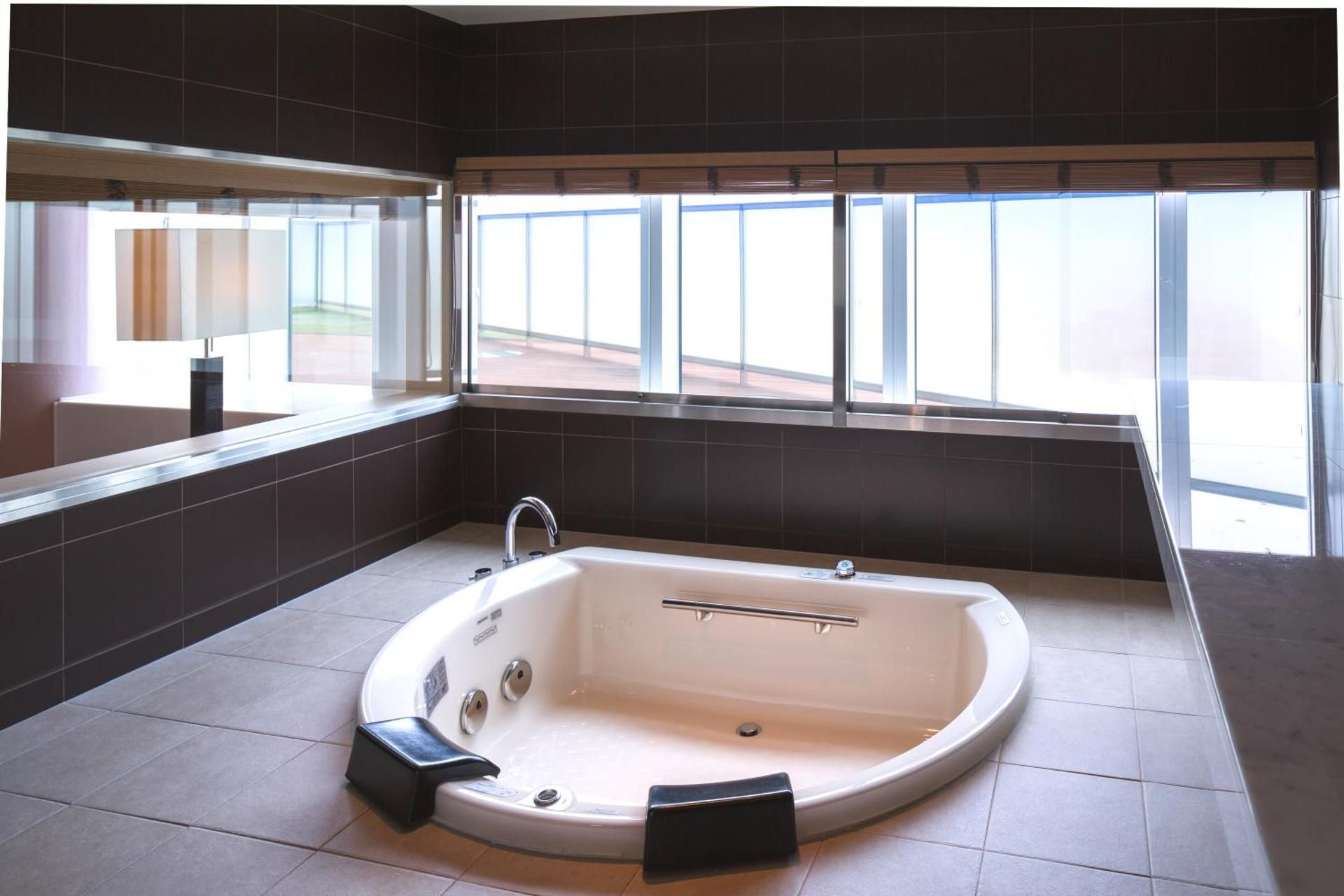 Executive Floor Suite King with Balcony