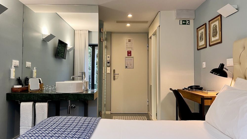 Jardim da Batalha by Shiadu Double Room, Garden View 5