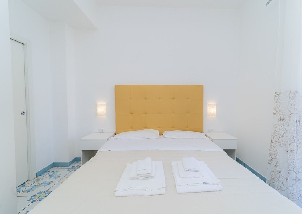 La Casa di Aurora Standard Double Room 4