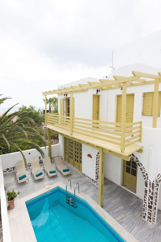 undefined Sunny Days 8