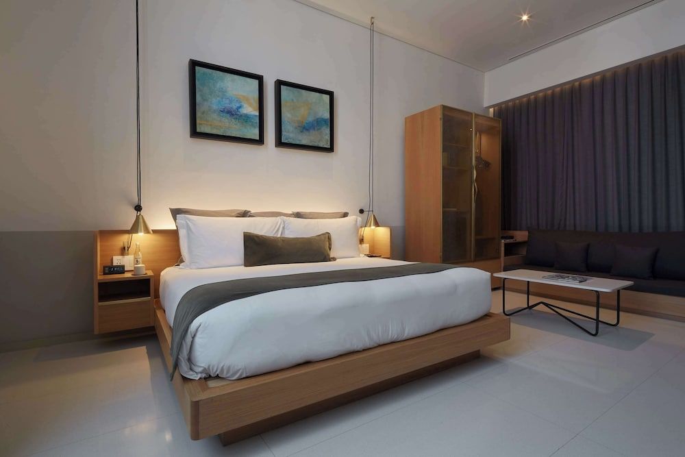 Premium Suite, 1 King Bed