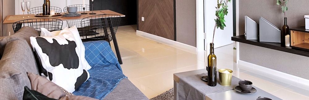 The Robertson Kuala Lumpur Premier Suite, 1 Queen Bed, Non Smoking 12