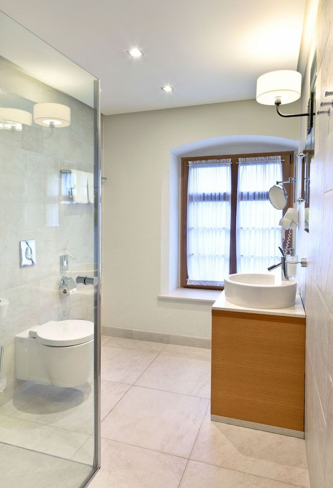 Hotel Bulwar Superior Single Room, River View 6