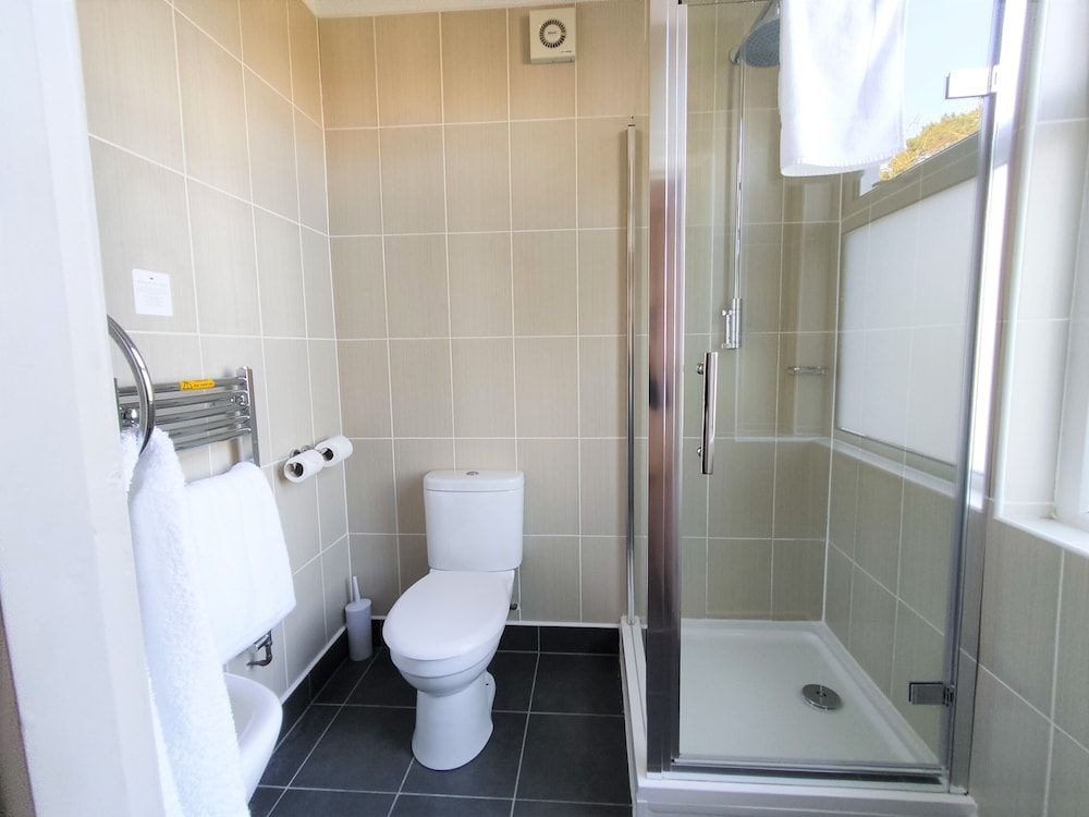 Woodcote Hotel Family Room 4