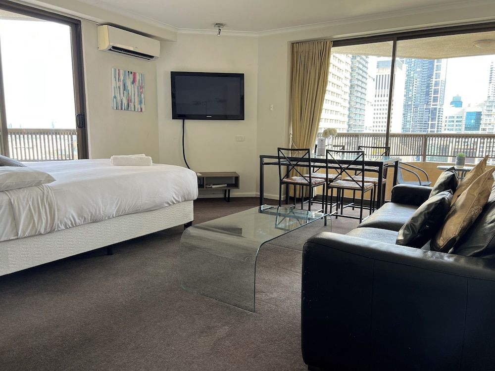 Sydney Hyde Park Paxsafe Apartments Superior Apartment, Multiple Beds, Non Smoking, Park View 4
