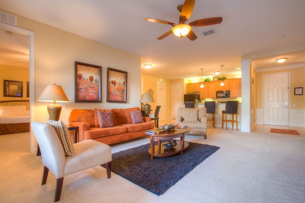 Vista Cay Resort by Casiola Vacation Homes