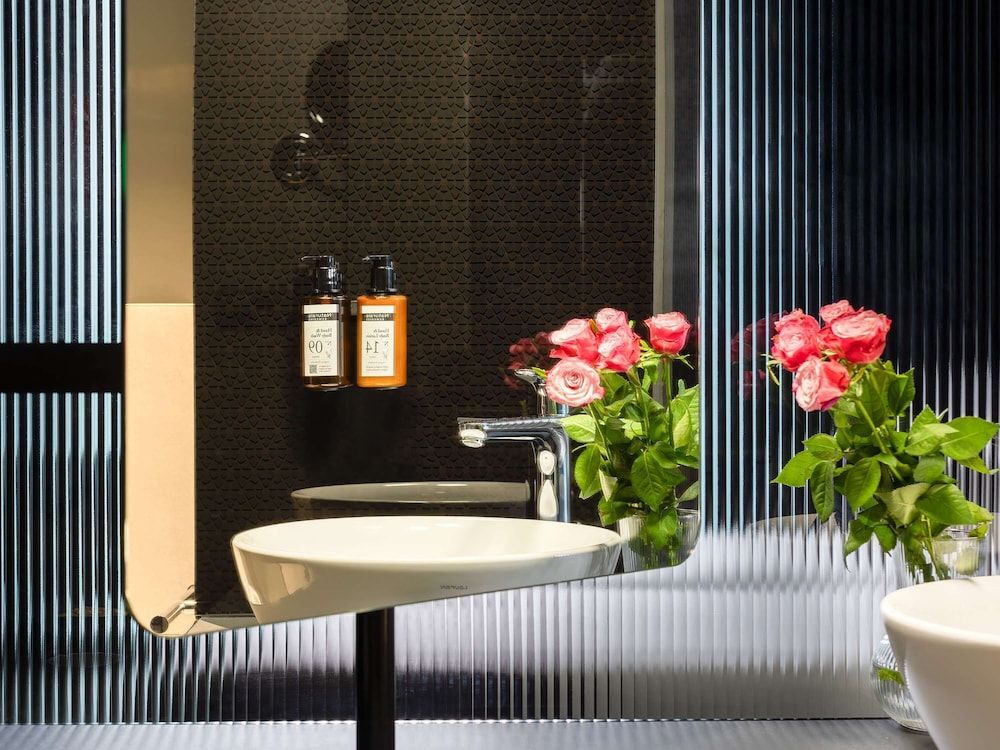 Mövenpick Zagreb Deluxe Room, 2 Twin Beds 9