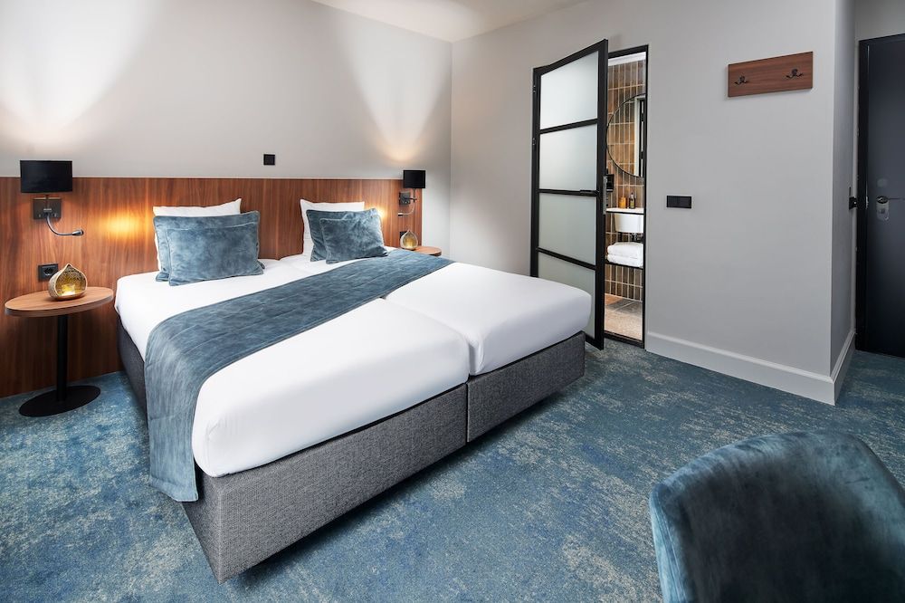 Boutique Hotel First City Den Haag Deluxe Double or Twin Room