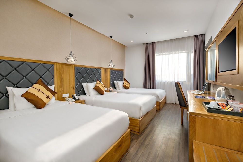 Grand Sunrise Boutique Hotel Deluxe Triple Room 2
