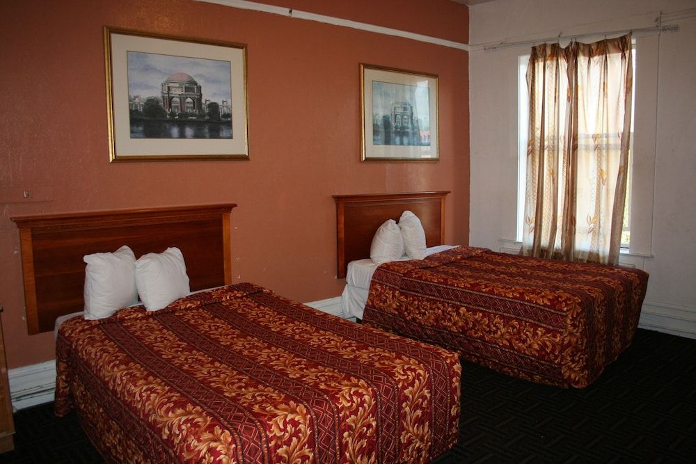Standard Room, 2 Queen Beds, Non Smoking (Shared Bathroom)